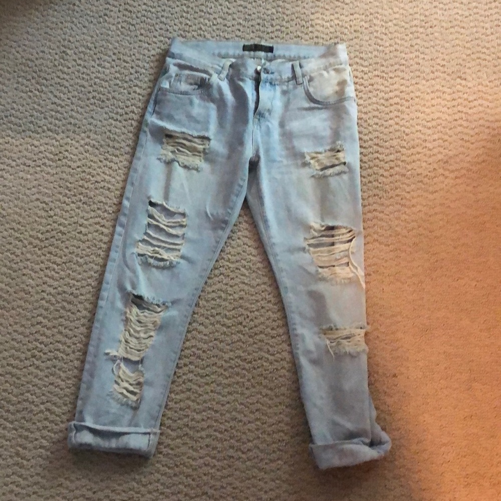 Zara ripped boyfriend jeans